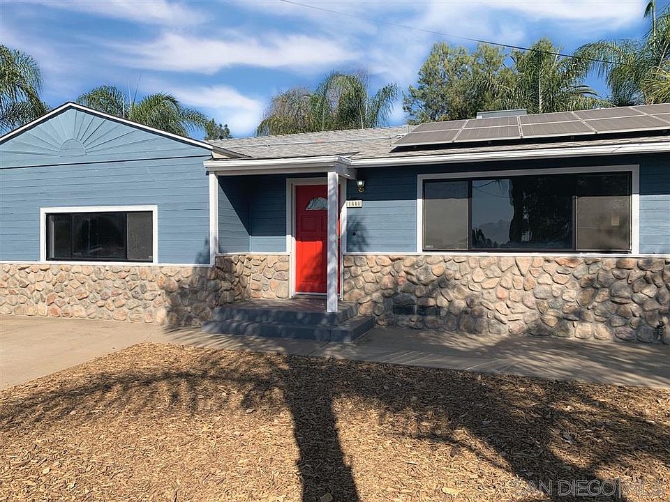 1st image of 1444 Greenfield Dr