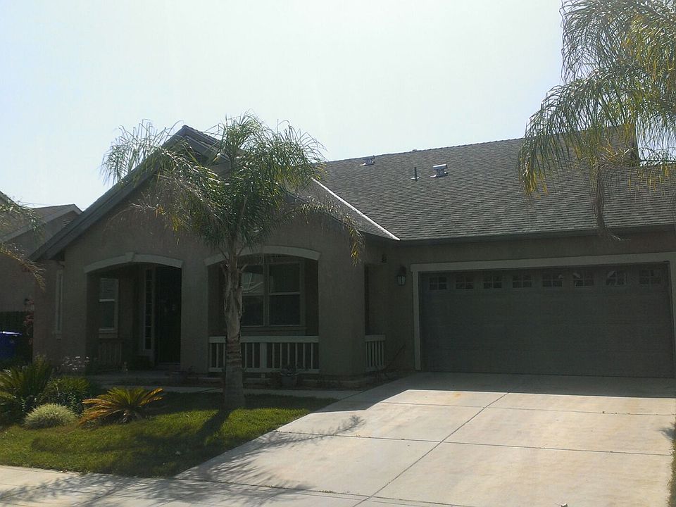 2nd image of 2145 N East Ct