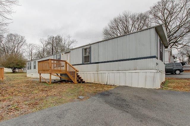 1st image of 300 Randell Dr Lot 03