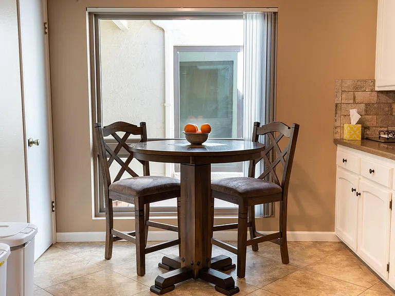 Breakfast nook
