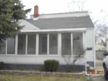 1st image of 28360 Felician St