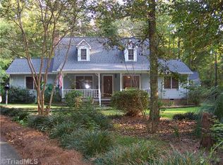 7207 Shellford Dr, Greensboro, NC 27406