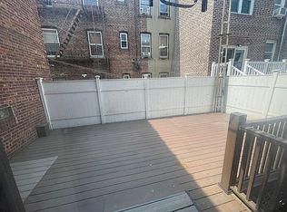 24-58 33rd St #1B, Astoria, NY 11102