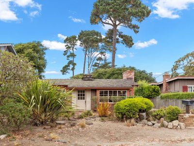 900 Maple St, Pacific Grove, CA, 93950