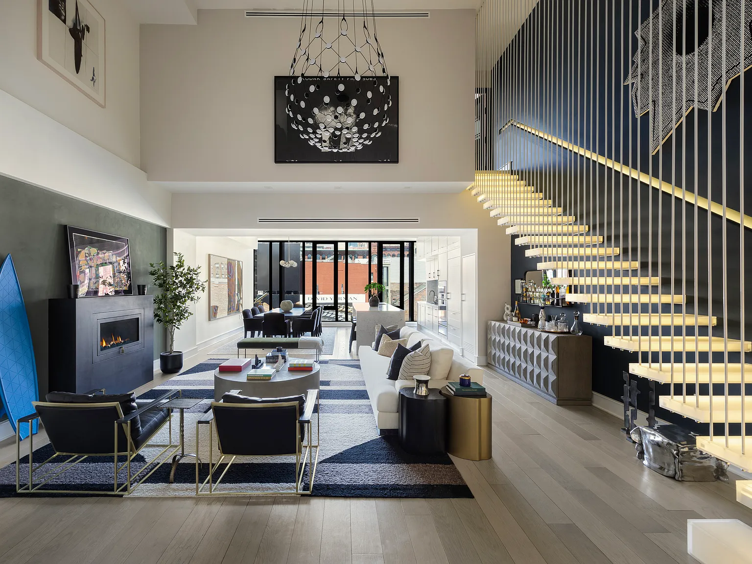 22 Bond Street — Photo 1