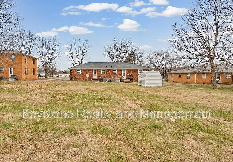 109 Holley Dr #B — Photo 12