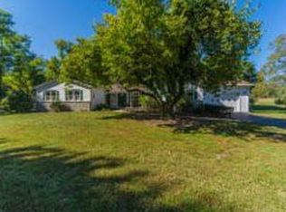 8016 Rider Ln, Hummelstown, PA 17036