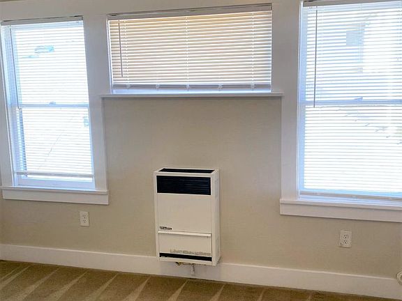 4th image of 626 W 7th St APT 9