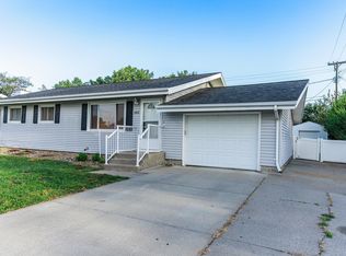 2912 30th St, Columbus, NE 68601