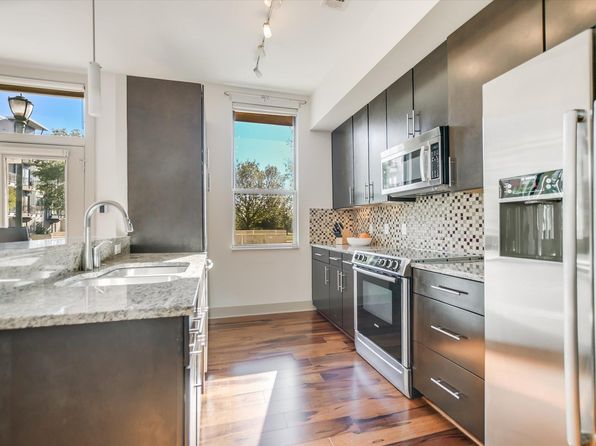 1320 Robert Browning St Unit 109