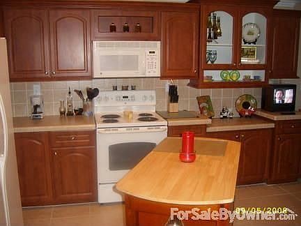 2nd image of 9984 Jaybird Dr