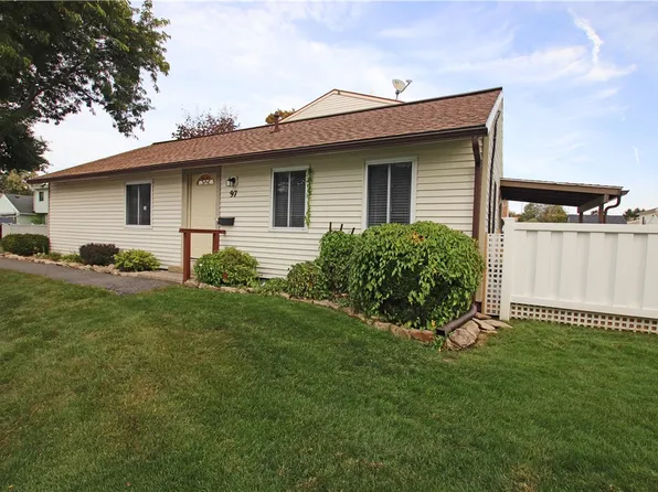 97 Windsorshire Dr, Rochester, NY 14624