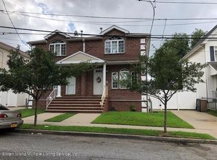 10 Wenlock St, Staten Island, NY 10303
