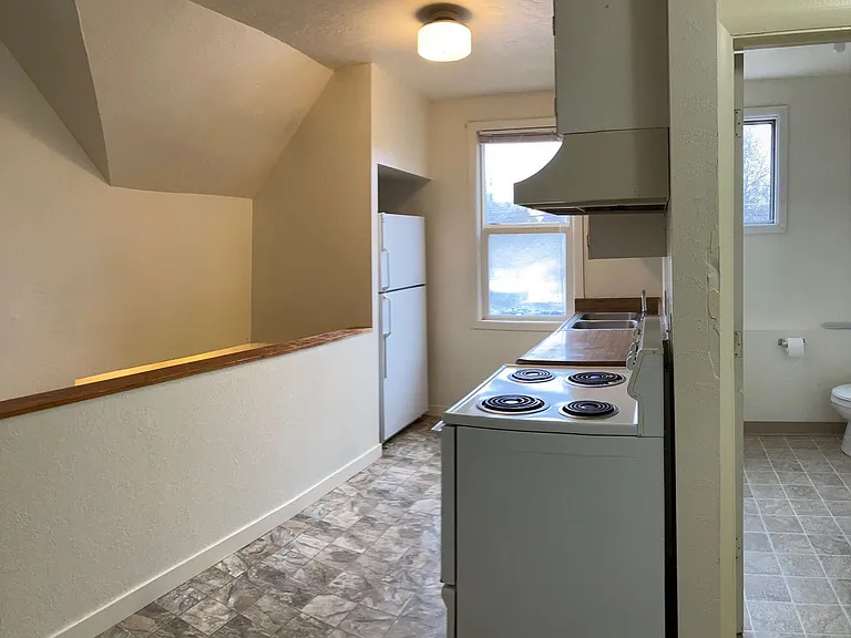 1716 Blaine St #2 — Photo 5
