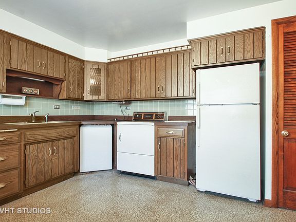 5th image of 5332 W Windsor Ave #U3e