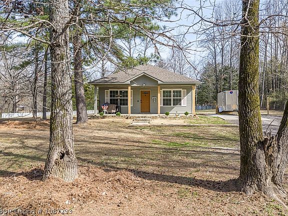 4th image of 3109 Clear Creek Rd