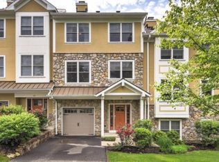 19 Park Pl, Mountain Lakes, NJ 07046