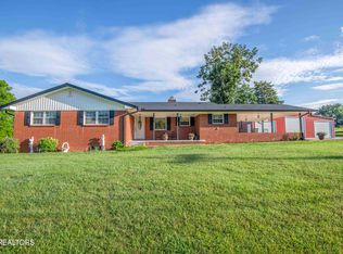 506 Blockhouse Valley Rd, Clinton, TN 37716