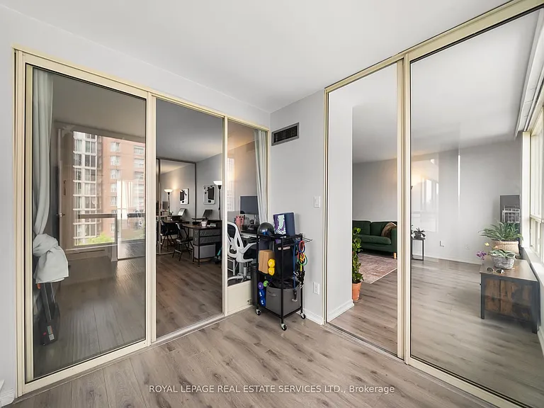 5785 Yonge St #601 — Photo 16