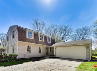 1222 S Patton Ave, Arlington Heights, IL 60005