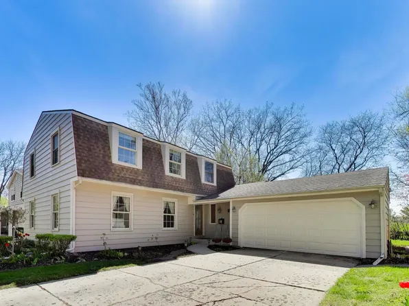 1222 S Patton Ave, Arlington Heights, IL 60005