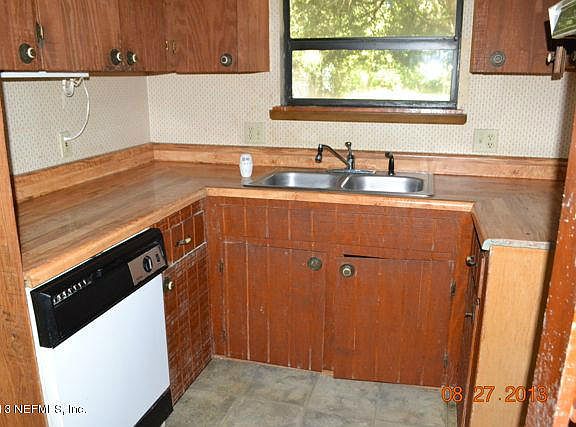 3rd image of 3597 Southern Pines Dr