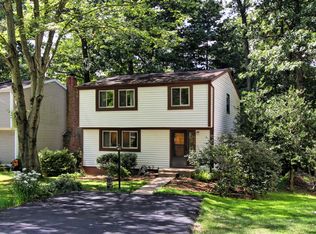 2308 Whitetail Ct, Reston, VA 20191