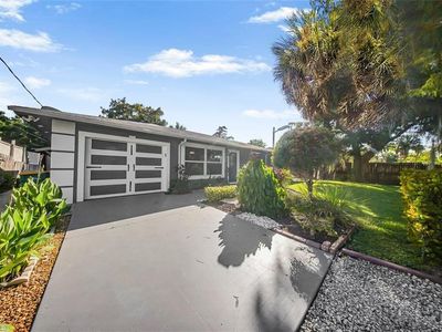 2130 Golden Gate BLVD W, Naples, FL, 34120