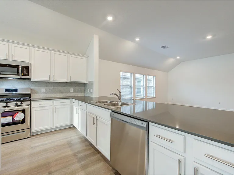 5607 Rock Head Ranch Trl — Photo 22