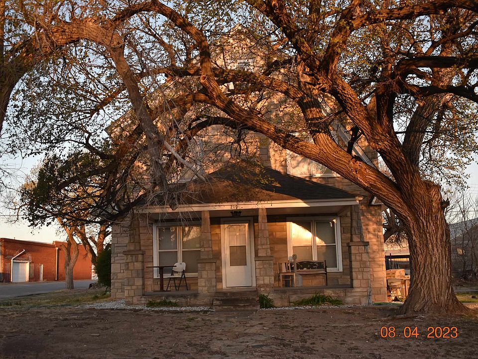 219 S Locust St, Shattuck, OK 73858 MLS 20230456 Zillow