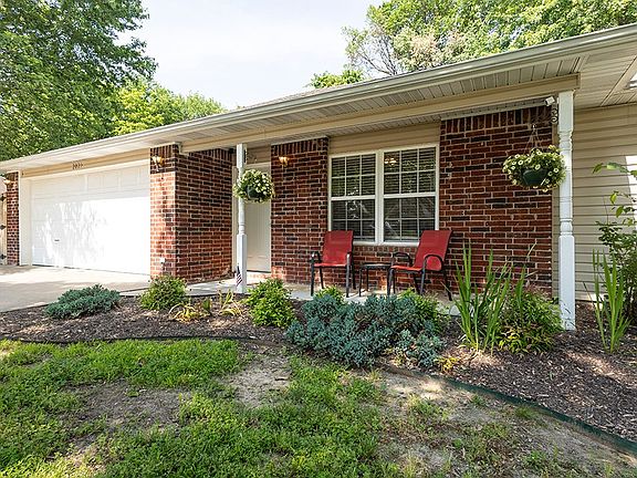2nd image of 2825 Jessica Pl