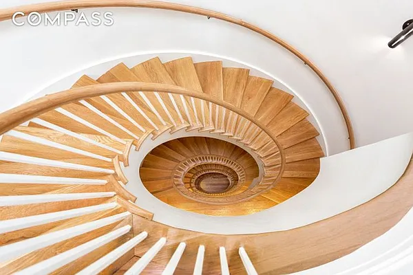 Sold by Compass | media 14