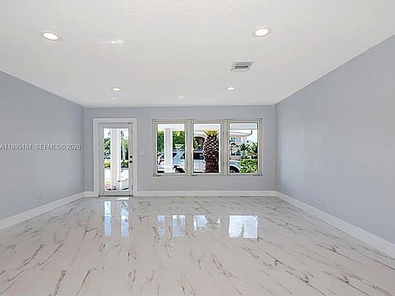 4th image of 5770 NE 18th Ave