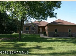 1000 North St NE, Dodge Center, MN 55927