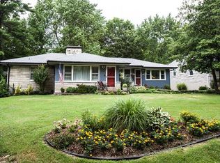 250 Turf Ct, Saint Louis, MO