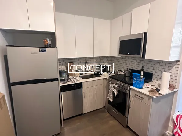11 Queensberry St, Boston, MA