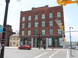 757 N Salina St #32, Syracuse, NY 13208