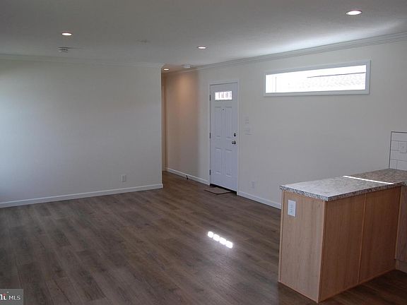 4th image of 6640 Penn Ave #6640