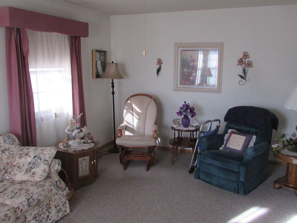 2nd image of 2810 Avenue D