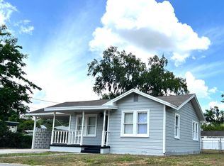 1304 E Tomlin St, Plant City, FL 33563