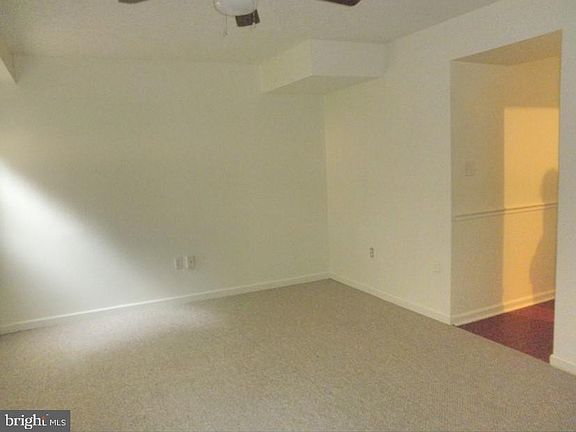 3rd image of 712 Horpel Dr