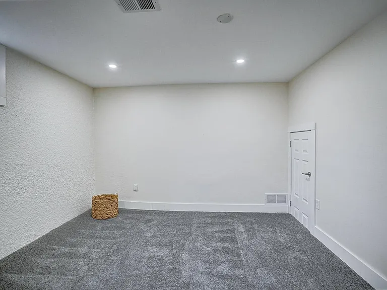 4688 Capitol View Rd #4688 — Photo 27