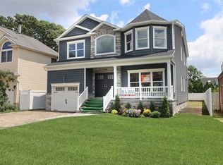 20 Richard Ave, Merrick, NY 11566