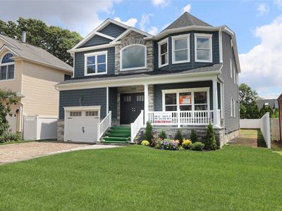20 Richard Ave, Merrick, NY, 11566