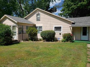 2126 Huey St, South Bend, IN 46628