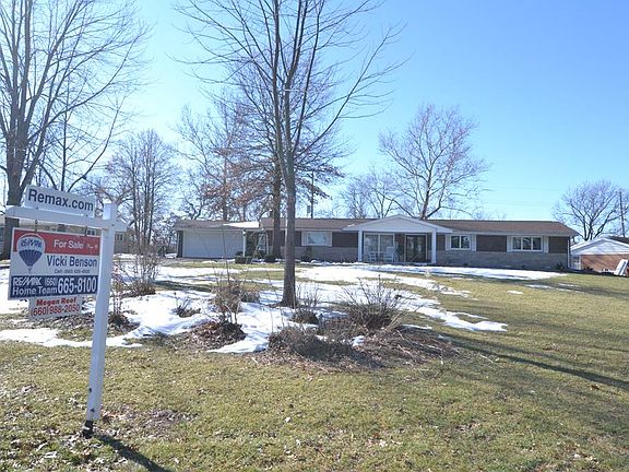 2nd image of 4 Kellwood Dr