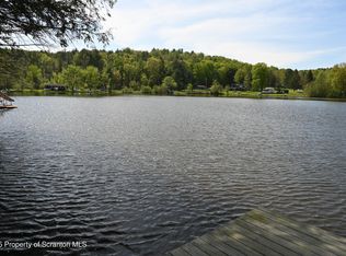 117 S Lake Rd, Montrose, PA 18801