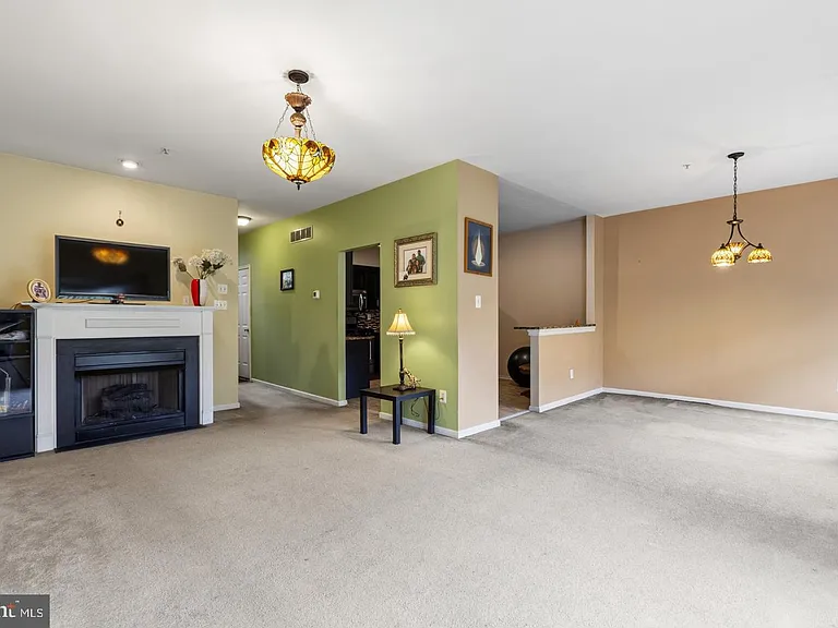 80 Chadwick Cir — Photo 10