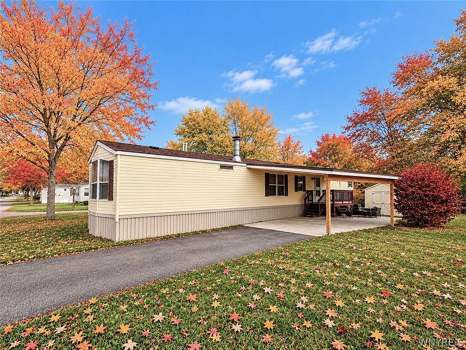 1st image of 32 Valley Dr