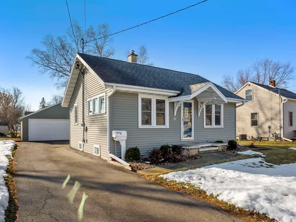 509 Pierce Ave, Little Chute, WI 54140